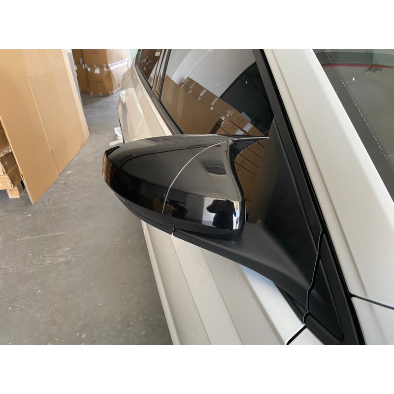 Capace oglinda tip Batman negru lucios Volkswagen Polo Mk6 fl dupa 2021