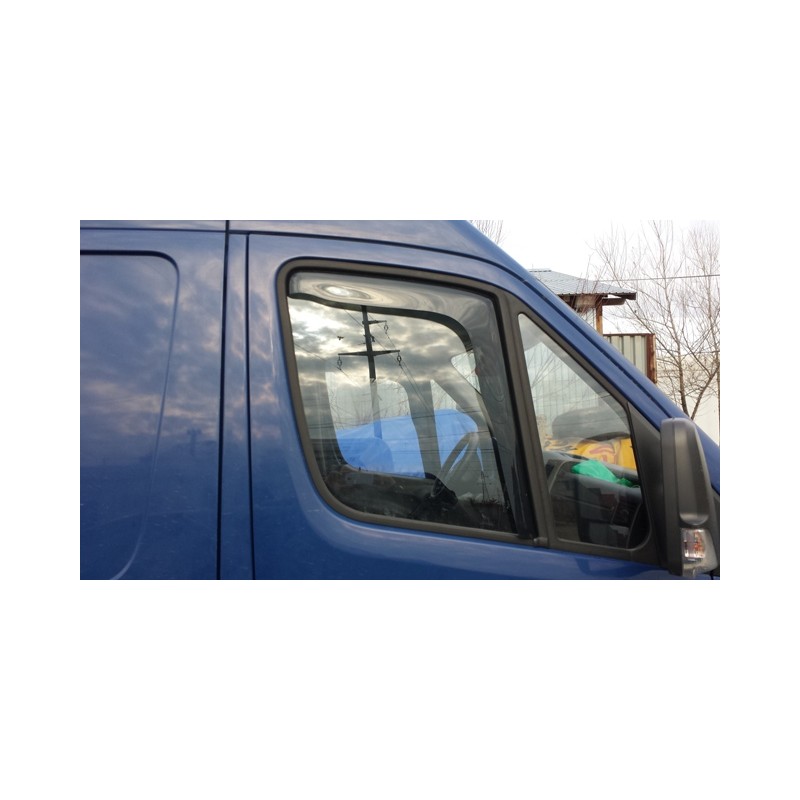 Set 2 paravanturi MERCEDES SPRINTER  / VW CRAFTER 2006-2017