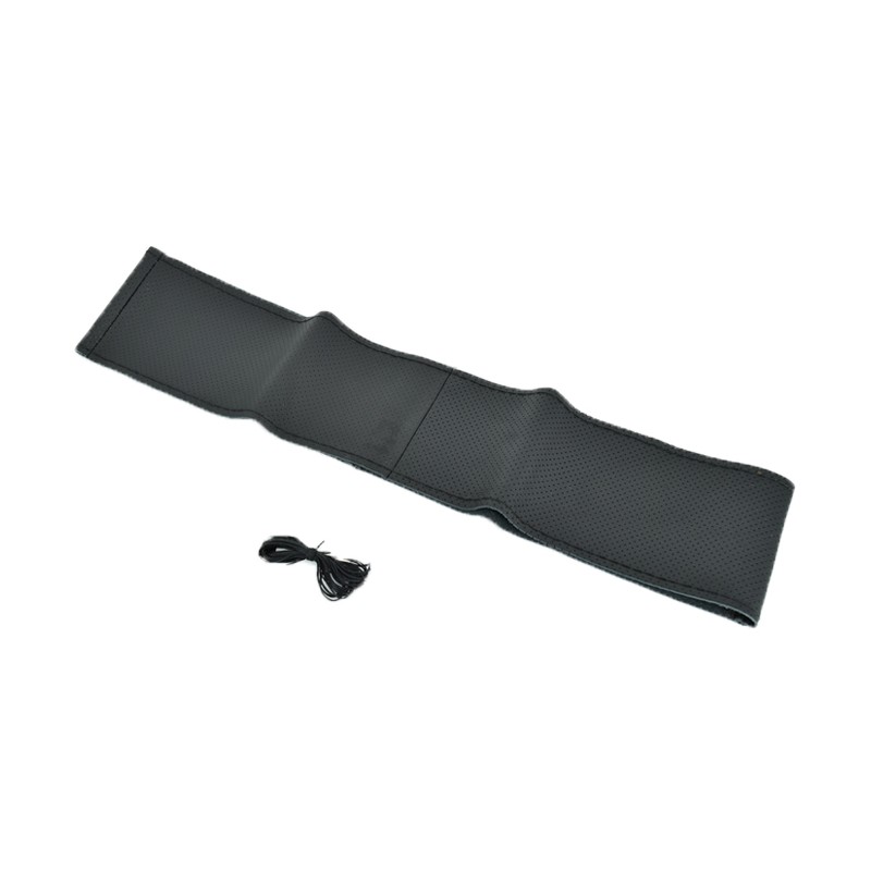 Husa volan piele k1027 marimea M cu ac si ata Husa volan piele k1027 marimea M cu ac si ata