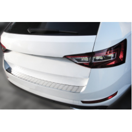 Ornament-portbagaj-crom-Skoda-Superb-III-KombiTyp-3V-2015