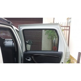 Perdele-interior-Dacia-Duster-2010-PRODUS-DE-FABRICA